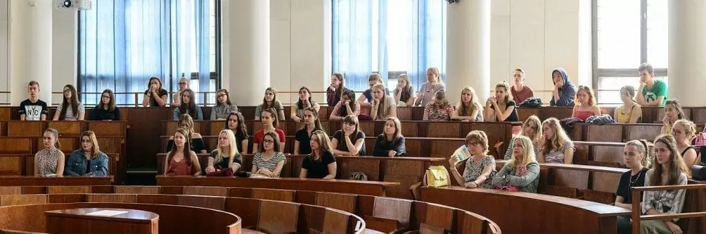 אוניברסיטת קומניוס - הפקולטה לרפואה בברטיסלבה - סלובקיה